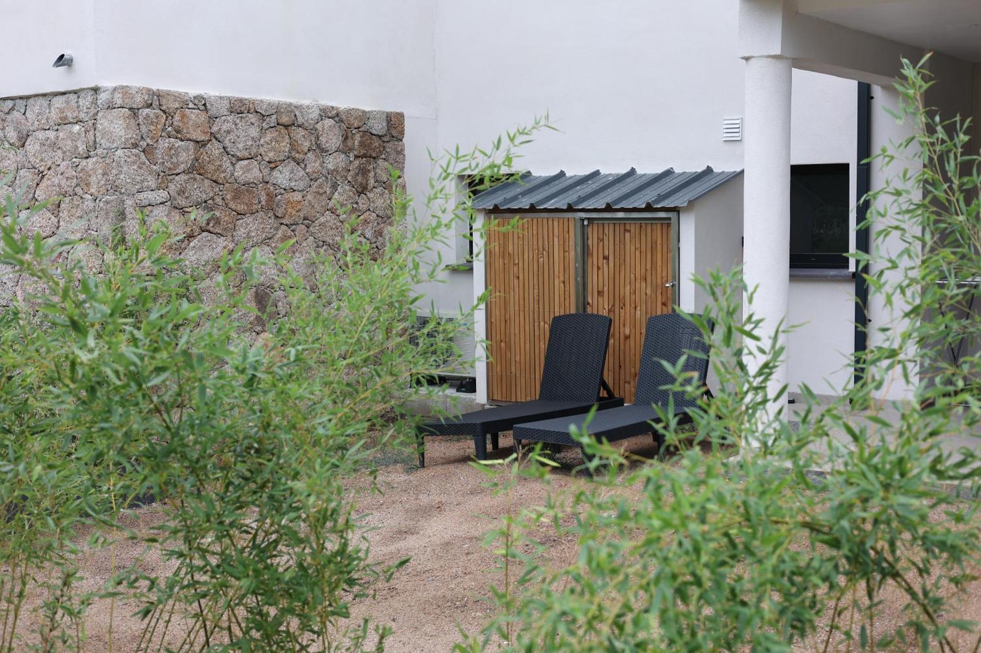 Marina Di Fautea Lägenhet Olmucciu Rum bild
